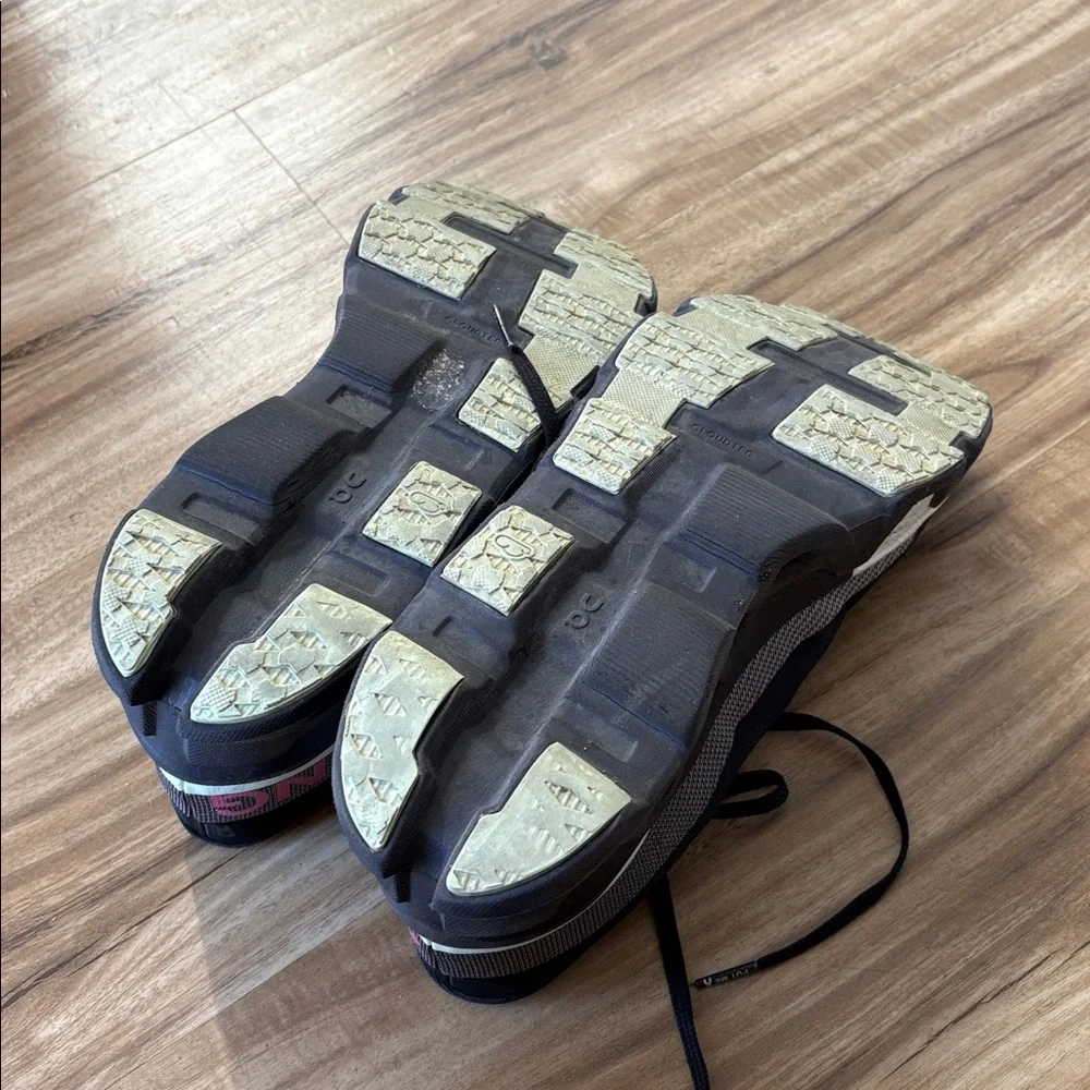 OnCloud cloud monster 2’s - Picture 3 of 5